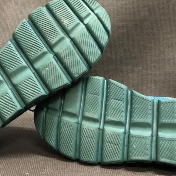 On Cloud X Storm Tide Sneakers Women's Size 8 - Picture 6 of 8